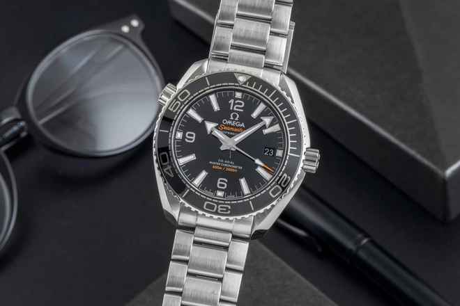  Omega Seamaster Planet Ocean 600M Automatik Ref 215.33.40.20.01.001 