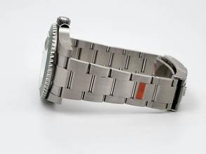 Thumbnail von Rolex Submariner Date Hulk Full Sticker Unworn Full Set Austria