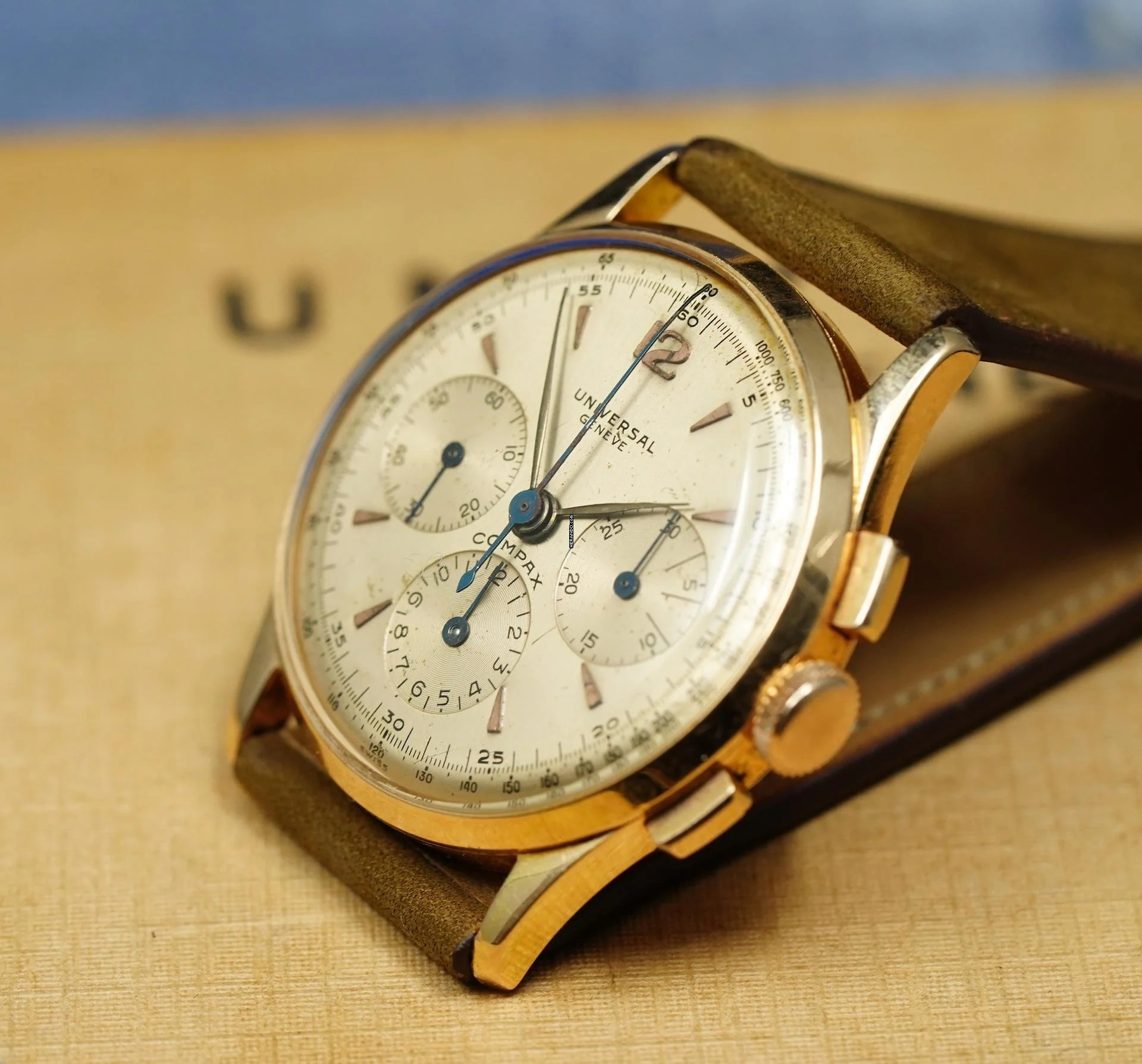  Universal Genève Compax 18K PINK GOLD 1950'S COMPAX CHRONOGRAPH RARE VINTAGE 