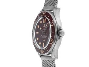 Thumbnail von Omega Seamaster Diver 300 M 007 Edition Ref.210.90.42.20.01.001 2025 Full Set Ungetragen Seamaster Diver 300m 007 Edition Titan