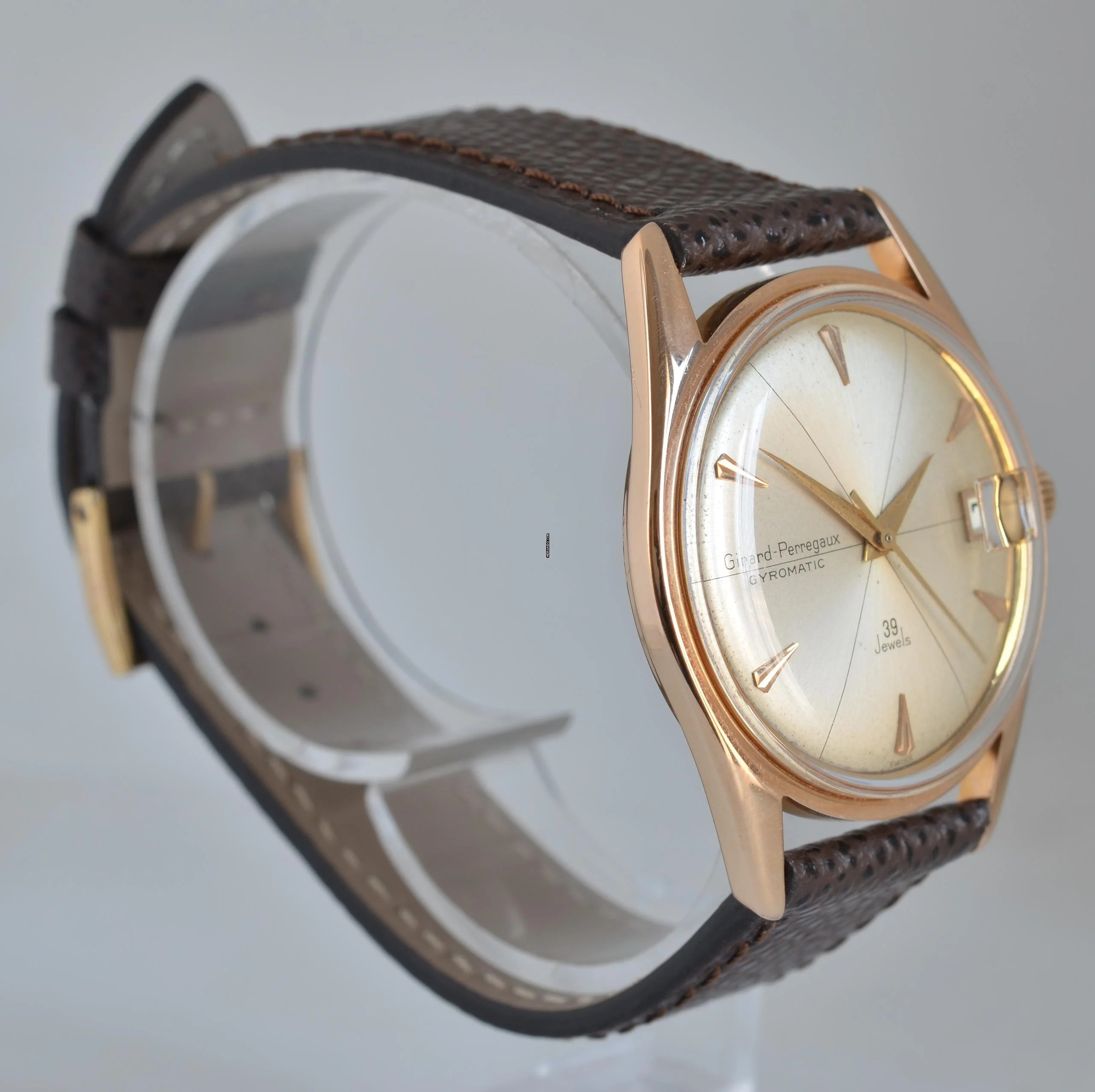 Thumbnail von Girard Perregaux Gyromatic 39 Jewels FireStone Date 34MM rose gold 18KT Automatic 1970