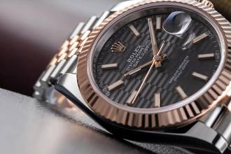 Thumbnail von Rolex Datejust 41 Grey Fluted Motif Dial Stahl / Roségold Ref. 126331 B&P 2023