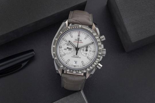  Omega Speedmaster Chronograph Keramik Automatik Herrenuhr 311.93.44.51.99.001 