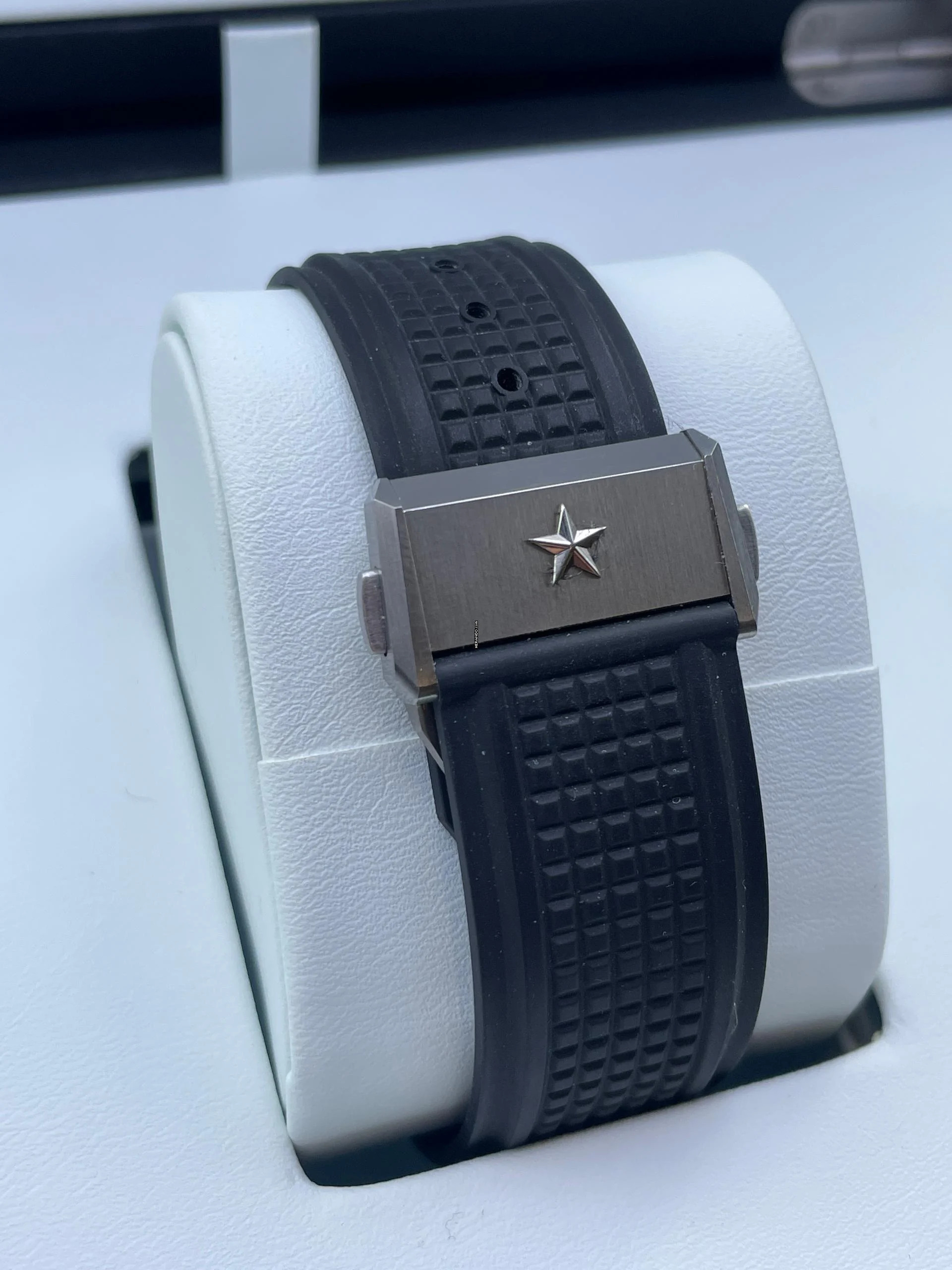 Thumbnail von Zenith Defy El Primero 21 FULL SET WITH BOX AND PAPERS like NEW year:2022 / 2 Straps