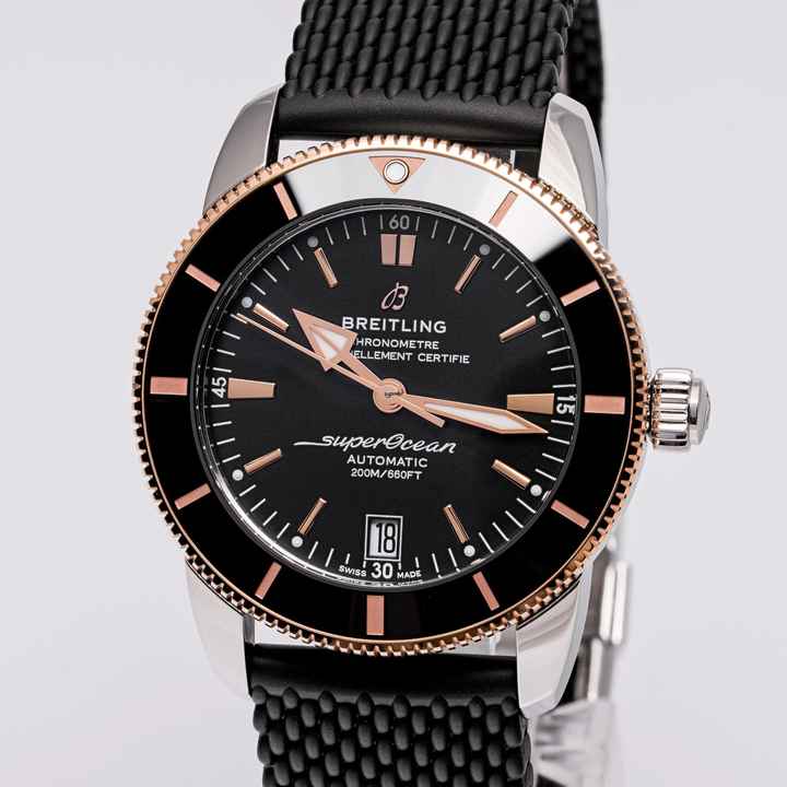  Breitling Superocean Heritage 42 Steel Gold – UB2010121B1S1 – NEW & Unworn – 04/2025 Full Set 