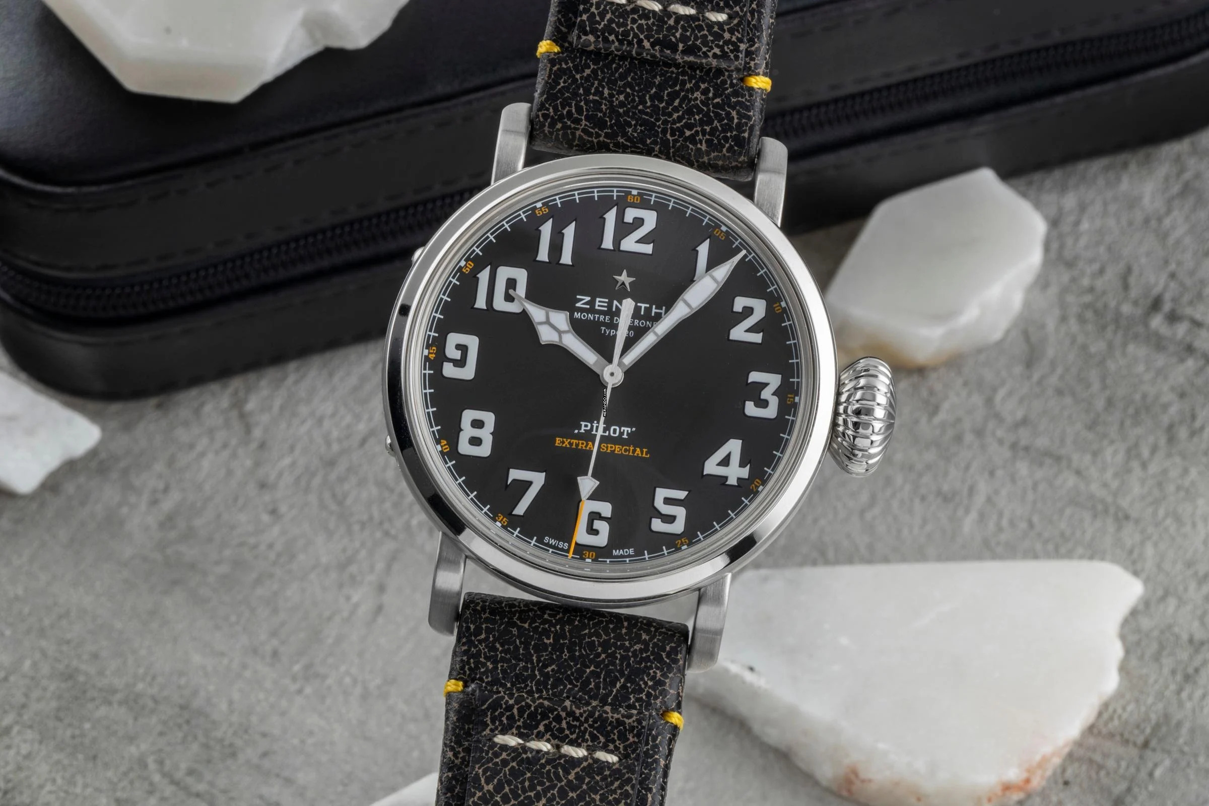  Zenith Pilot Type 20 Rescue Stahl Automatik Herrenuhr Ref. 03.2434.679/20.I010 