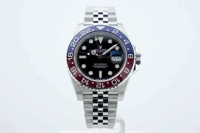  Rolex GMT-Master II Pepsi - Jubilee Bracelet - Official Rolex Service 12/25 - Official Rolex Warranty 12/27 - With Box - 126710BLRO 
