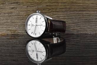 Thumbnail von TAG Heuer Carrera Calibre 5 Date Day Silver Dial Automatik - Full Set 2024