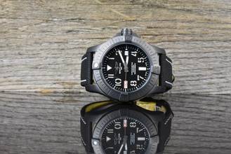 Thumbnail von Breitling Avenger Seawolf Night Mission 45MM Black Military Automatic 2024 Full Set