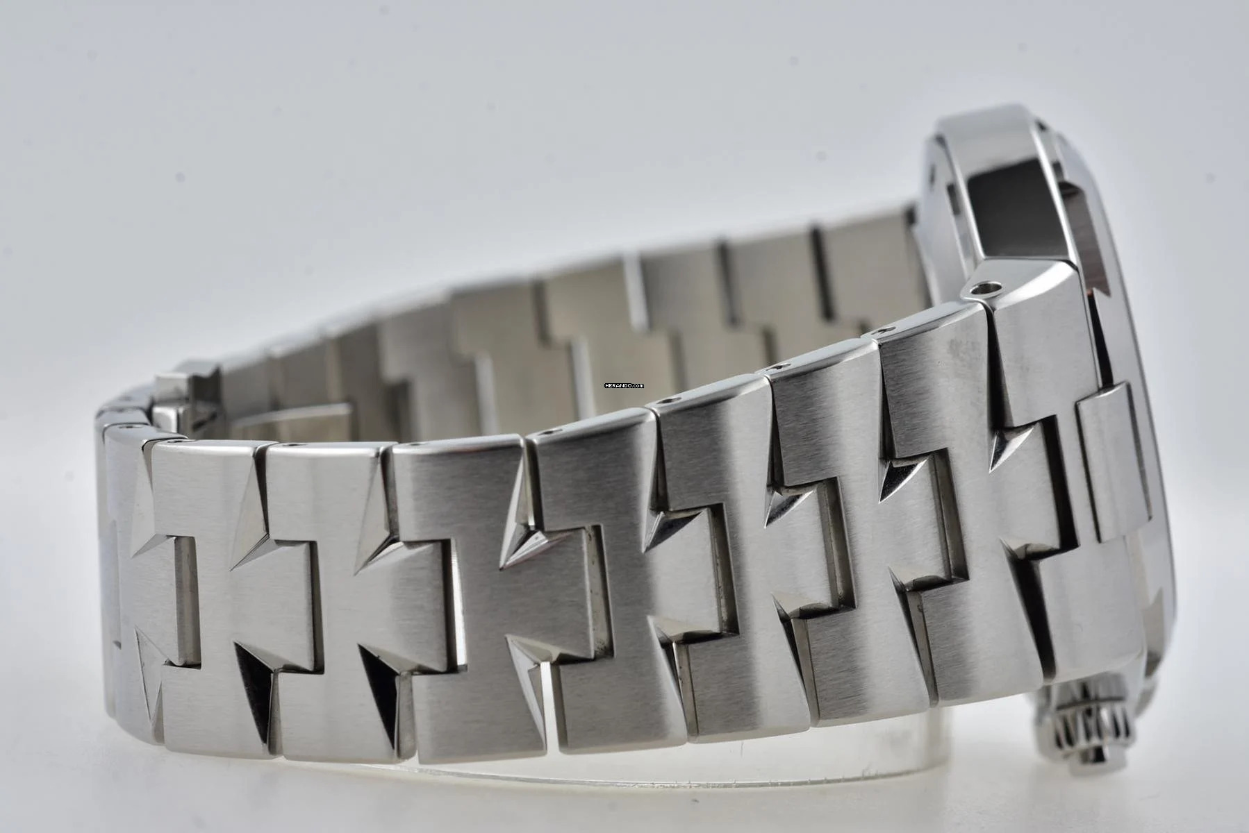 Thumbnail von Vacheron Constantin Overseas Chronograph Black Dial Big Date 49150/B01A-9097