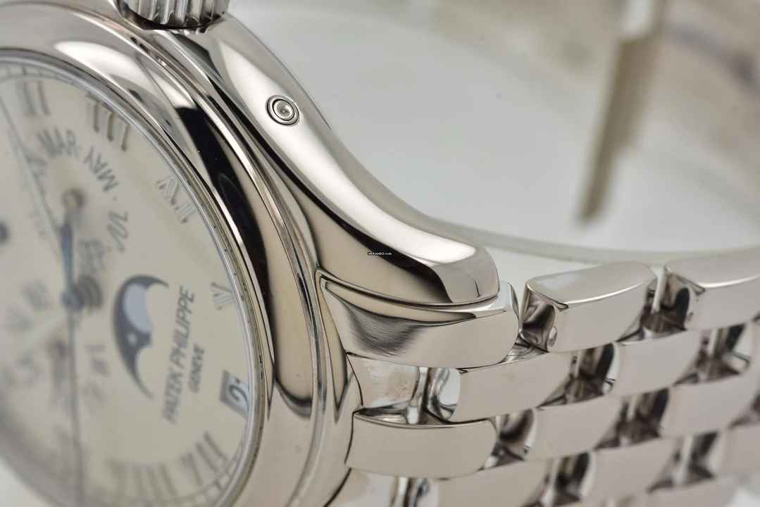  Patek Philippe Annual Calendar 18k White Gold 5036/1G-017 