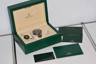 Thumbnail von Rolex GMT-Master II 126710BLNR Oyster Bracelet Full Set Unworn