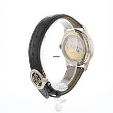 Thumbnail von Patek Philippe Annual Calendar White Gold Silver Dial