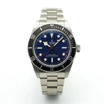  Tudor Black Bay 68 