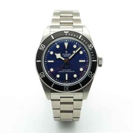  Tudor Black Bay 68 