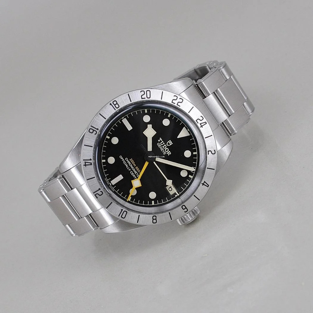  Tudor Black Bay Pro Ø 39 mm Full Set Top Zustand 