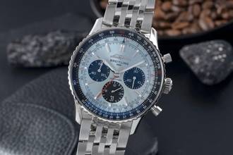 Thumbnail von Breitling Navitimer 01 Chronograph 43 Eisblau Ref. AB0138241C1A1 B&P