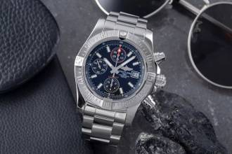 Thumbnail von Breitling Avenger II 43 Chronograph Automatik Stahl Ref. A13381111B1A1 B&P