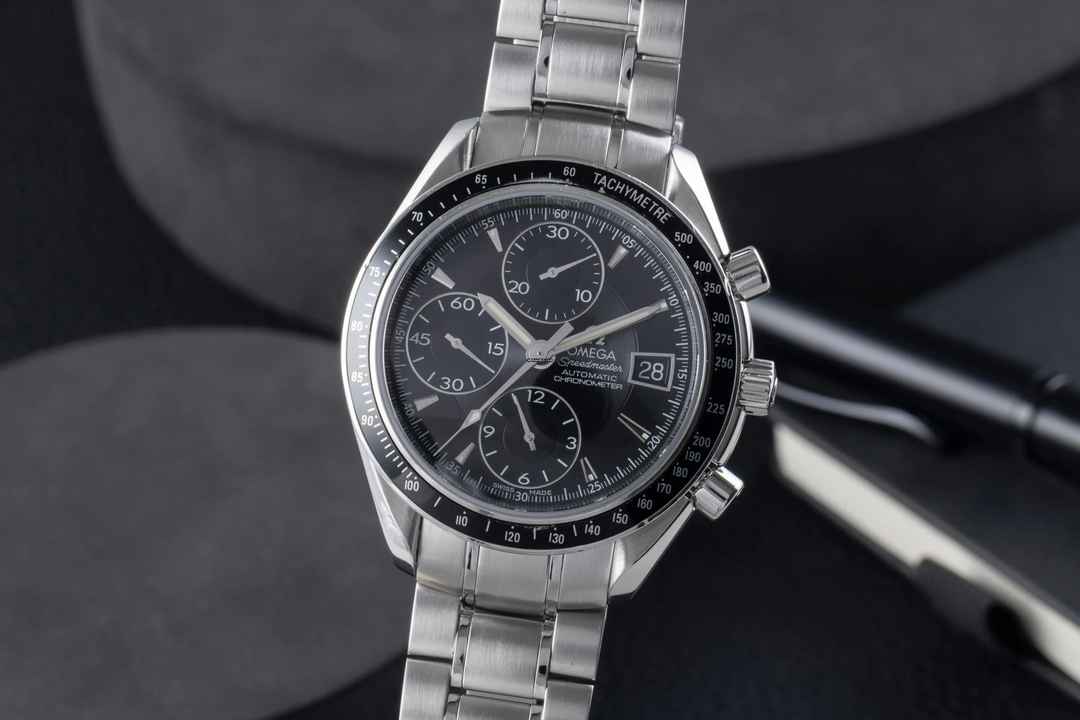  Omega Speedmaster Date Chronograph Stahl Automatik Ref. 3210.50.00 B&P 2011 