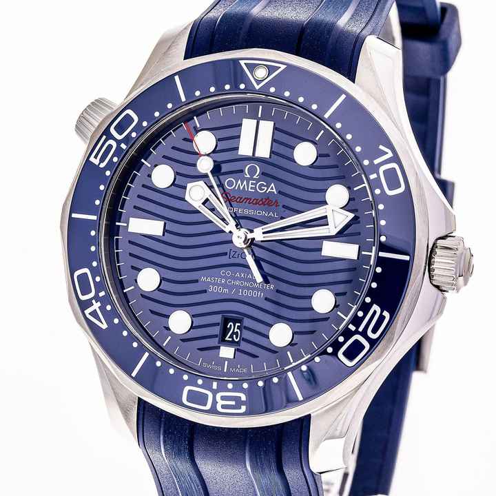  Omega Seamaster Diver 300 M 42 Blue – 210.32.42.20.03.001 – NEW & Unworn – 08/2024 Full Set 