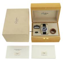 Thumbnail von Glashütte Original PanoMaticVenue 2.Zeitzone Panoramadatum Platin