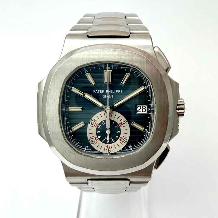 Patek Philippe Nautilus Extract from the Archive 2007 