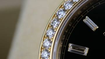 Thumbnail von Rolex Day-Date 40 Yellowgold RBR - Black Baguette - New - Fullset - 10/2025