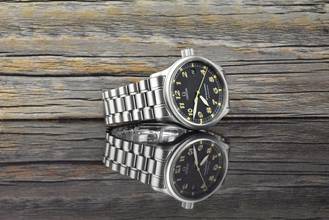 Thumbnail von Omega Genève Dynamic Automatic Black Tritium 5200.50 Vintage Military