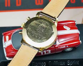 Thumbnail von Breitling Navitimer VERY RARE 806 NAVITIMER IN FULL 18K GOLD VINTAGE MILLE MIGLIA CAR