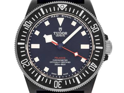  Tudor Pelagos FXD Alinghi Red Bull Racing Edition Ref.M25707KN-0001 2025 Full Set Ungetragen Pelagos FXD Alinghi Red Bull Racing Edition 