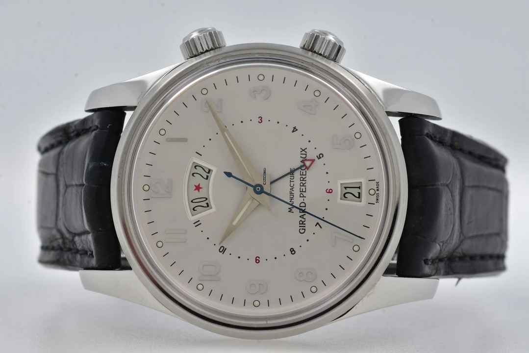  Girard Perregaux Traveller II GMT Alarm 4940 Silver Dial 