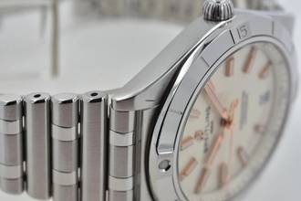 Thumbnail von Breitling Chronomat 36 Silver Diamond Dial A10380101A2A1