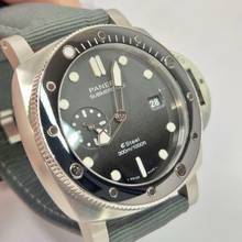 Thumbnail von Panerai Submersible Quarantaquattro Grigio Roccia 44mm Automático Completo