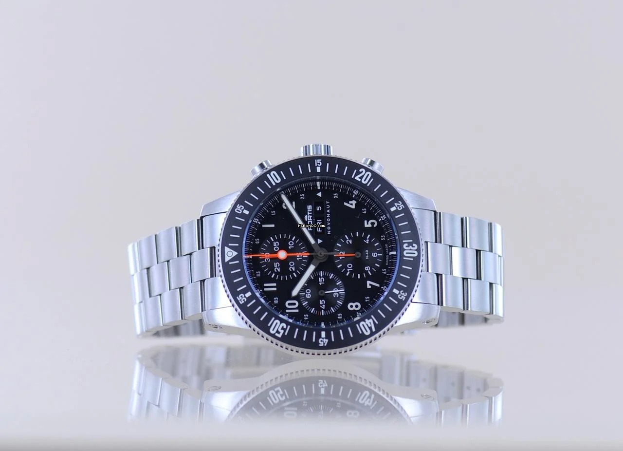 Thumbnail von Fortis N-42 Novonaut Day Date Chronograph Legacy Edition B+P