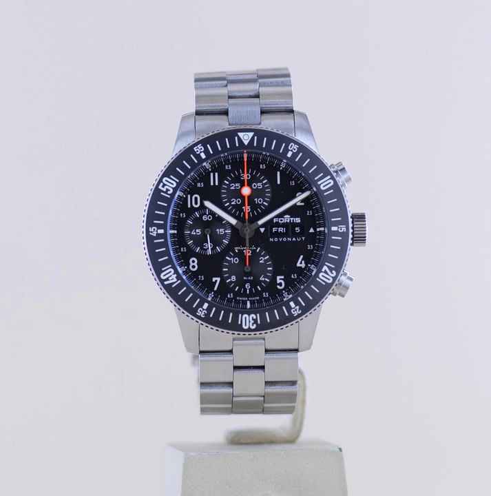  Fortis N-42 Novonaut Day Date Chronograph Legacy Edition B+P 
