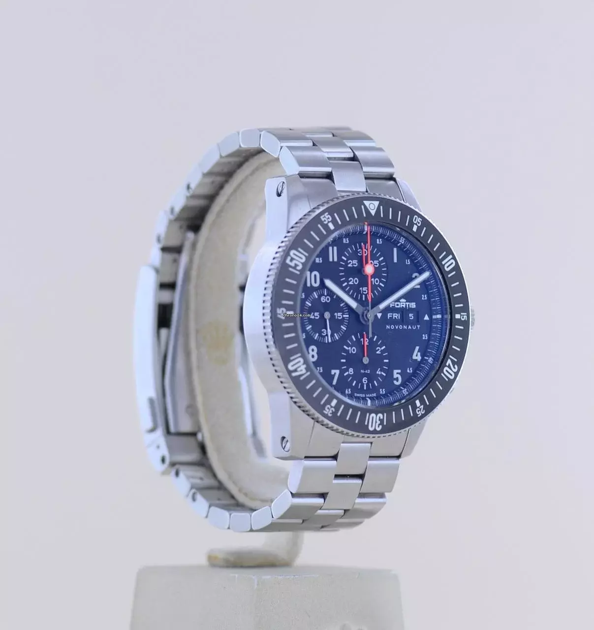 Thumbnail von Fortis N-42 Novonaut Day Date Chronograph Legacy Edition B+P