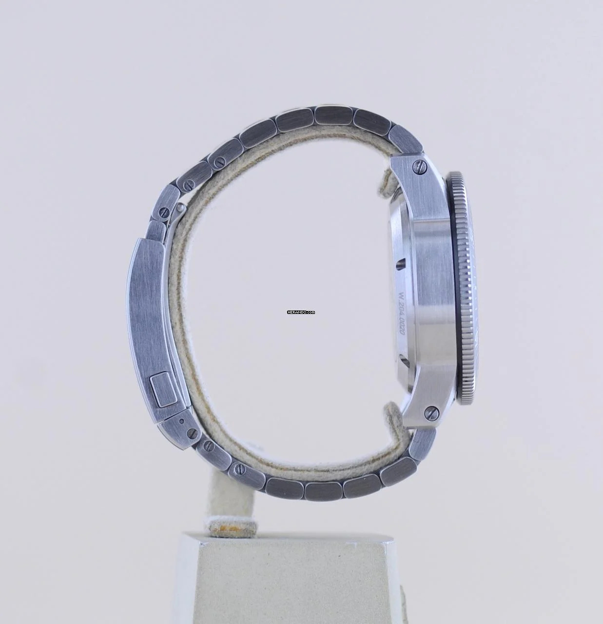 Thumbnail von Fortis N-42 Novonaut Day Date Chronograph Legacy Edition B+P