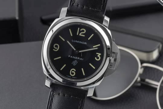  Panerai Luminor Base Logo Stahl Handaufzug Herrenuhr Ref. PAM01000 B&P 2017 