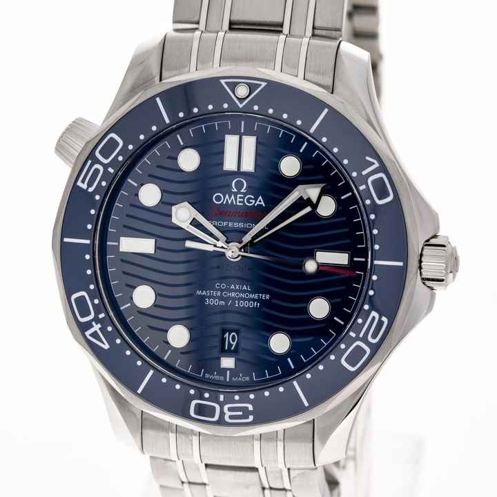  Omega Seamaster Diver 300 M 42 Blue – 210.30.42.20.03.001 – NEW & Unworn – 01/2026 Full Set 