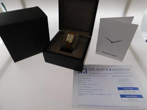 Thumbnail von Jaeger-LeCoultre Reverso Classique Classic Stahl / Gelbgold im Top Zustand mit Straußenband und Faltschließe Classic 23 x 38 mm