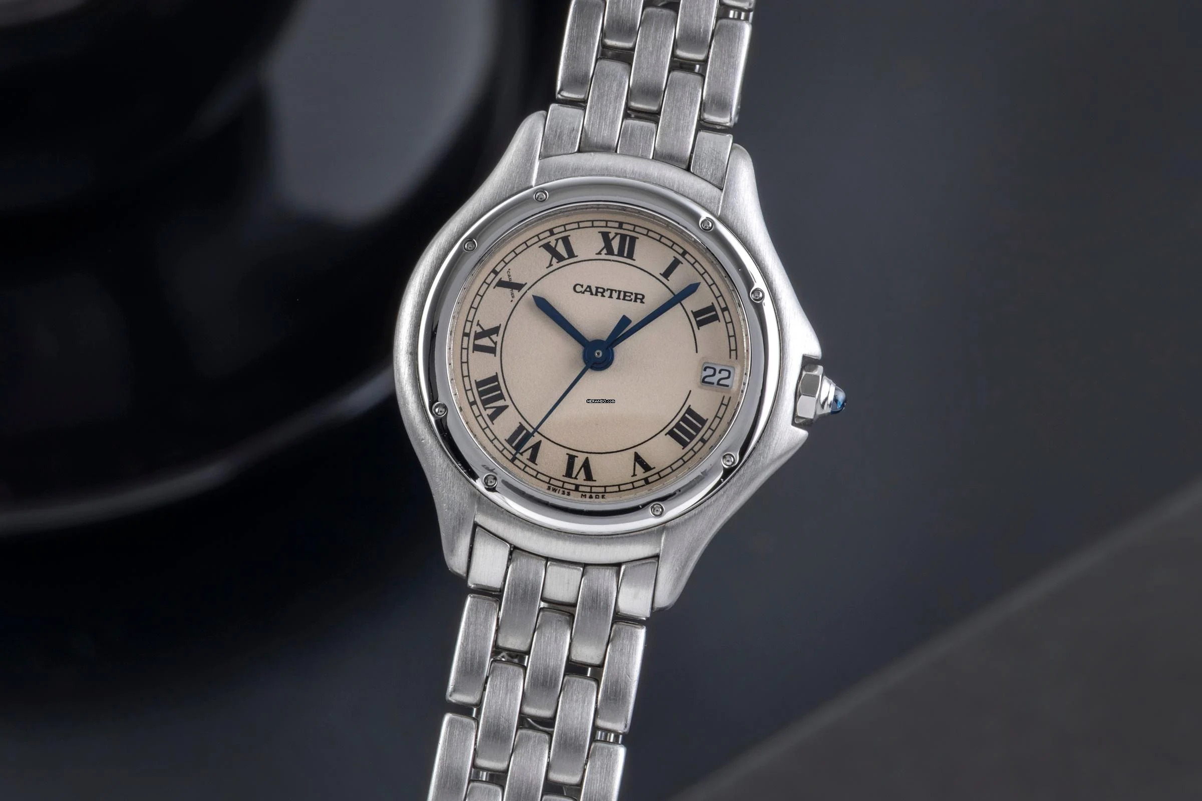  Cartier Cougar Stahl Quarz Roman Dial Damenuhr Ref. W35001F5 Klassiker 