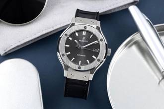 Thumbnail von Hublot Classic Fusion Racing Grey Titan Automatik Ref. 565.NX.7071.LR Box & Papiere 2019