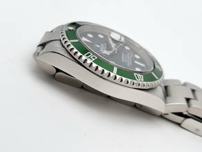 Thumbnail von Rolex Submariner Date Kermit Rehaut Card Full Set LC100