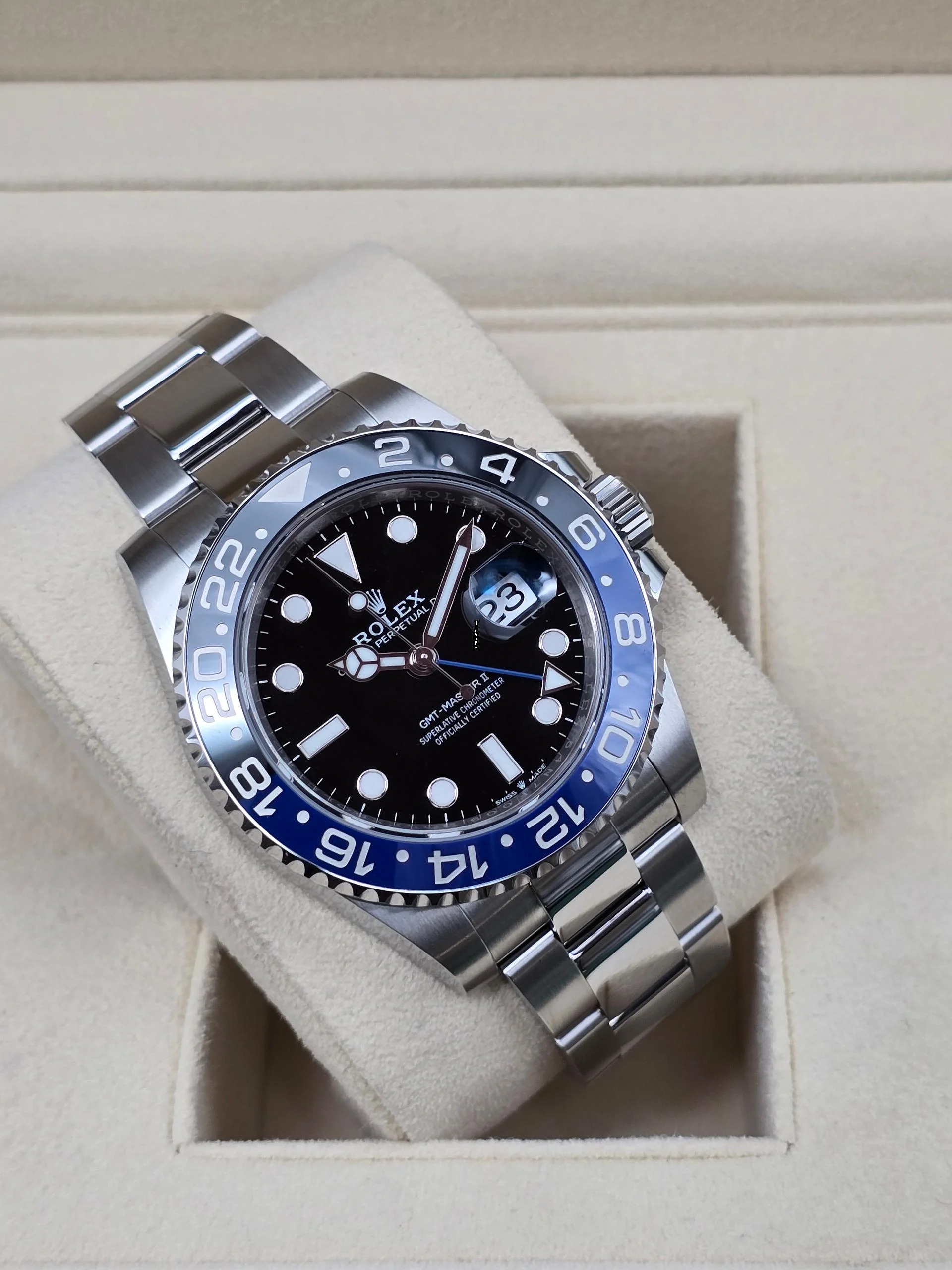 Thumbnail von Rolex GMT-Master II Batman 126710BLNR Oyster Bracelet Unworn/Like New Full Set 3-2023 (Unpolished)