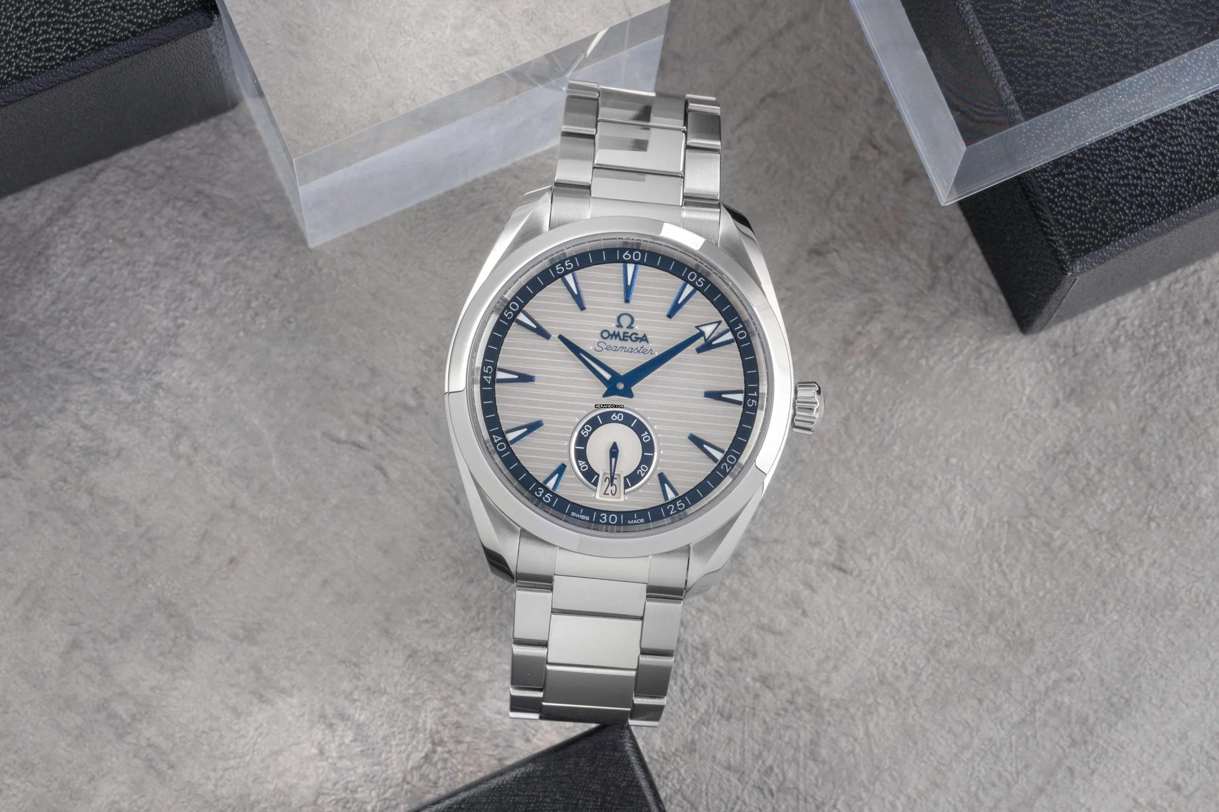  Omega Seamaster Aqua Terra Stahl Herrenuhr 220.10.41.21.02.004 B&P 