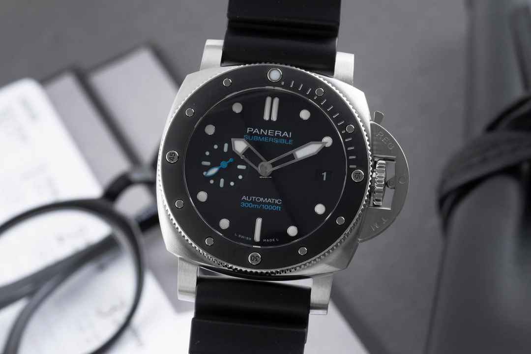  Panerai Submersible Automatik Herrenuhr Ref. PAM02683 B&P 2023 