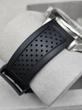 Thumbnail von H.Moser & Cie. Pioneer Centre Seconds 3201-1201 Cosmic Green Unworn/New Condition Full Set 12/2025