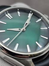 Thumbnail von H.Moser & Cie. Pioneer Centre Seconds 3201-1201 Cosmic Green Unworn/New Condition Full Set 12/2025
