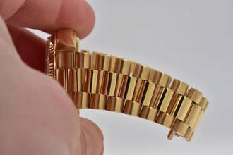 Thumbnail von Rolex Day-Date 36 Oyster Perpetual Day Date 18k Gold Champagner Dial 18078