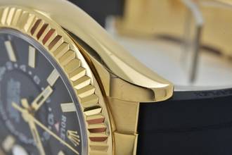 Thumbnail von Rolex Sky-Dweller 326238 18k Yellow Gold Black Dial Full Set